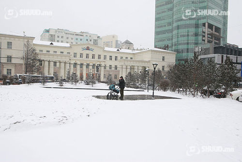 Улаанбаатарт 8 хэм хүйтэн байна